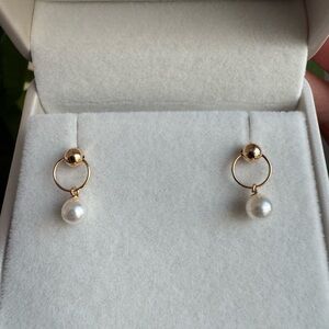 18K Solid Yellow Gold Pearl Circle Drop Stud Earrings